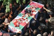پیکر معلم شهید محمود دهقانی در شهرستان دهاقان تشییع و تدفین می‌شود