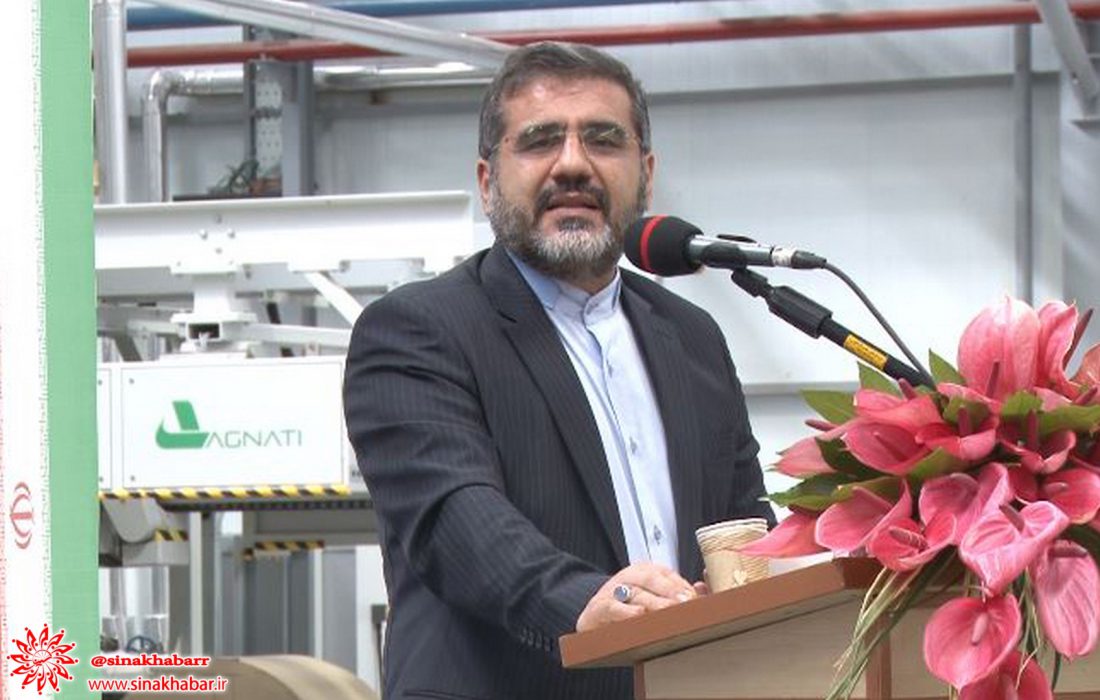 وزیر فرهنگ و ارشاد اسلامی به شهرضا سفر کرد