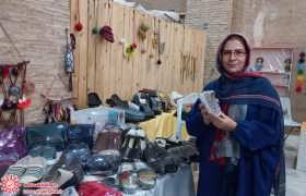 هنرمندانی که هنر گیوه بافی شهرضا را زنده نگه می دارند