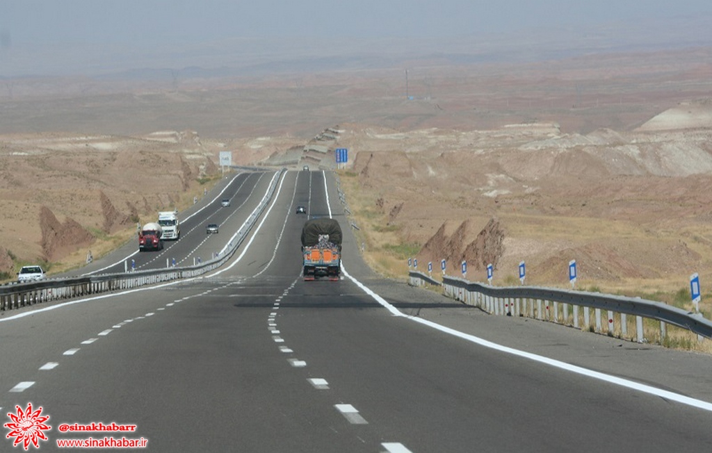 ۱۱ کیلومتر از جاده شهرضا- اصفهان دوبانده شد