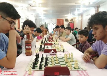 مسابقات ریتد شطرنج آزاد کشوری به میزبانی هیأت شطرنج شهرستان شهرضا برگزار شد