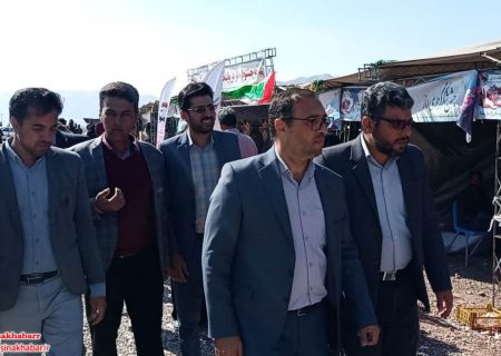 بازدید مدیرکل دفتر روستایی و امور شوراهای استانداری اصفهان از جشنواره انار شهرضا