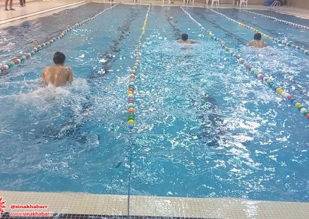 برگزاری مسابقات شنا دانش آموزی در شهرضا
