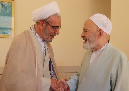 دیدار حجت الاسلام طاوسی امام جمعه جدید شهرضا با آیت الله نجفی شهید زنده حادثه هفتم تیر