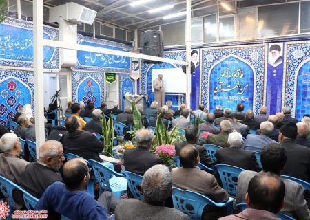 برگزاری جلسه هفتگی قرائت و تدبر در قرآن توسط حجت الاسلام و المسلمین الصاق در مهد قرآن کریم شهرضا