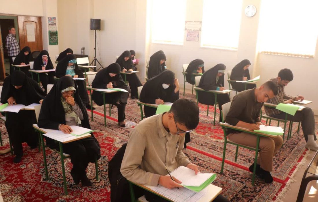 برگزاری بیستمین دوره آزمون اعطای مدرک تخصصی به حافظان قرآن کریم همزمان با سراسر کشور در شهرضا