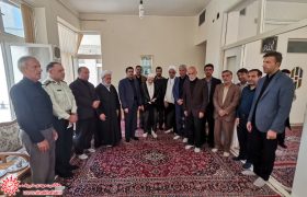 دیدار سرپرست شهرداری شهرضا و اعضای شورای اسلامی شهر با حضرت آیت الله حاج شیخ قدرت الله نجفی شهید زنده حادثه ۷ تیر