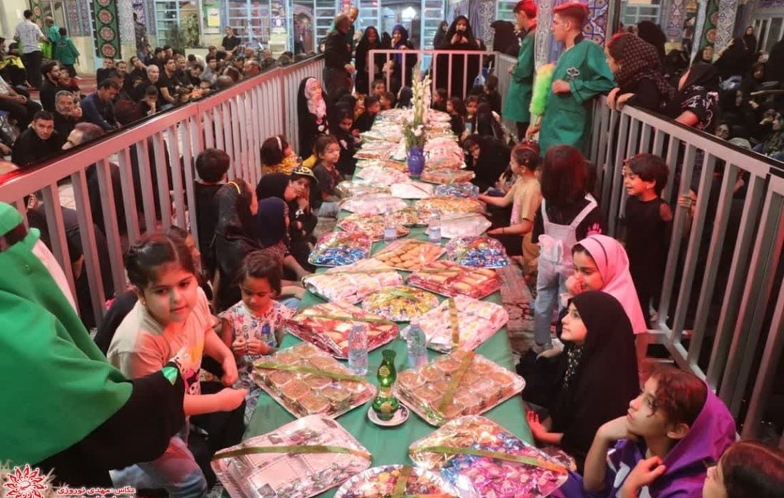 مراسم معنوی سفره حضرت رقیه(س) به همت موکب چایخانه حضرت زهرا(س)
