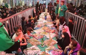 مراسم معنوی سفره حضرت رقیه(س) به همت موکب چایخانه حضرت زهرا(س)