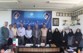 نشست خبری رئیس اداره ورزش و جوانان شهرضا و تجلیل از خبرنگاران به مناسبت روز خبرنگار