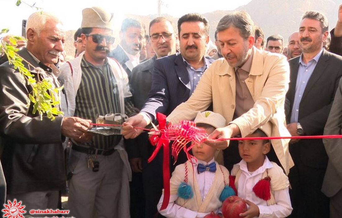 هشتمین جشنواره انار شهرضا در پایتخت انار ایران، روستای امامزاده شاه سید علی اکبر(ع) افتتاح شد