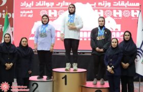 درخشش حدیثه انصاری‌پور با سه مدال طلا در مسابقات قهرمانی وزنه‌برداری جوانان کشور 