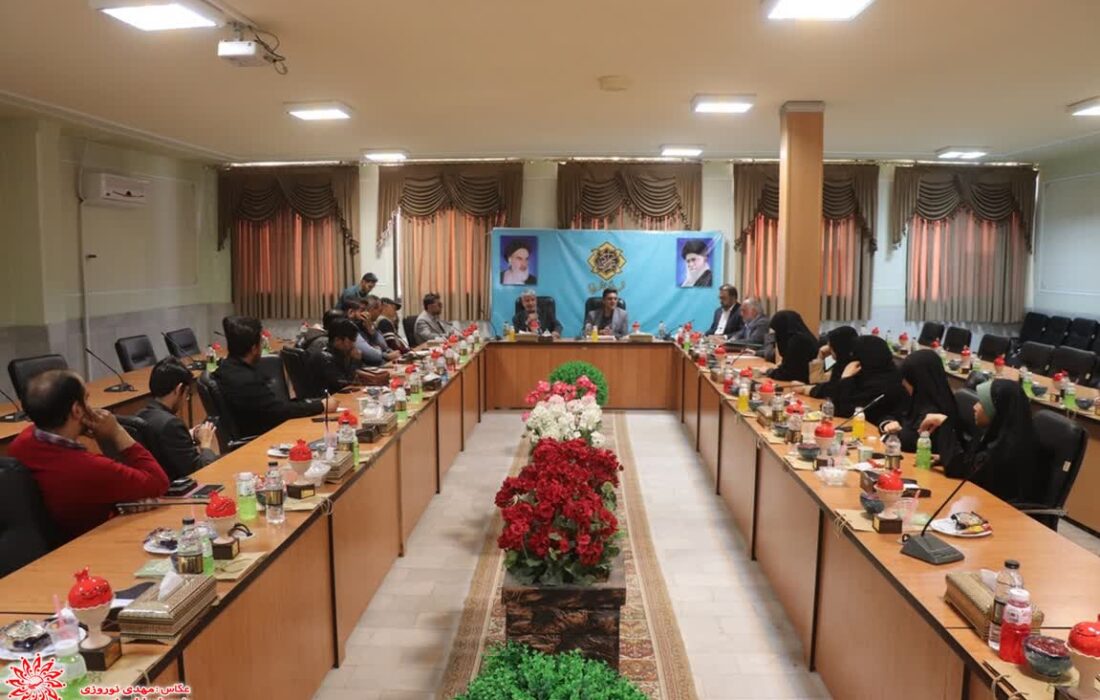 نشست صمیمی شهردار شهرضا با خبرنگاران