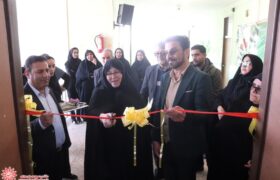 افتتاح نمایشگاه کتاب مهر رضوی در مدرسه دخترانه ارشاد شهرضا به مناسبت هفته کتاب و کتابخوانی