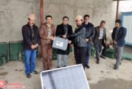 تحویل ۲۰ دستگاه سامانه خورشیدی قابل حمل به عشایر شهرستان شهرضا