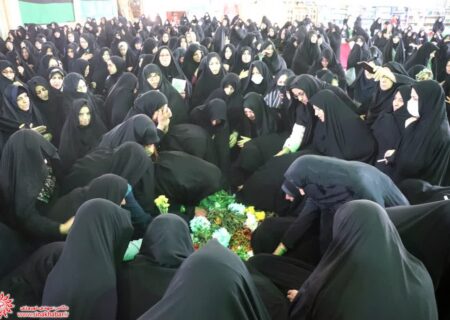 حضور پربرکت پیکر شهید گمنام در بین بانوان هیئت حضرت فاطمه الزهرا(س)