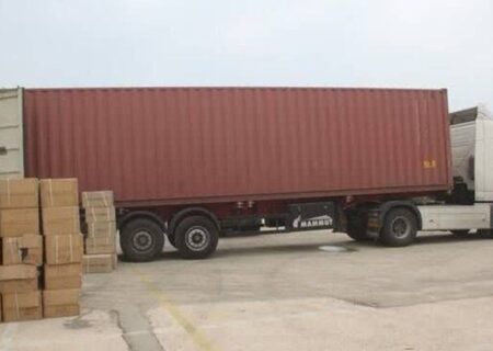 کشف مواد دندانپزشکی ۱۰ میلیاردی قاچاق در شهرضا