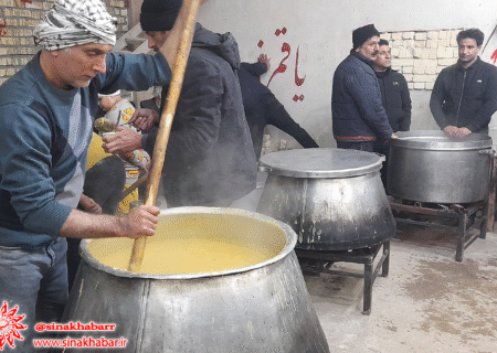 پخت گوشت و لوبیای نذری در کاشان