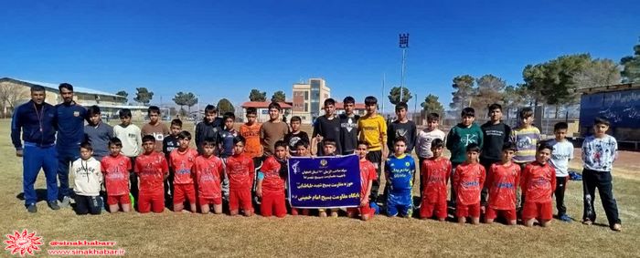 رقابت دوی ۱۰۰ متر در شهرضا؛ با ۶۰ نونهال و نوجوان