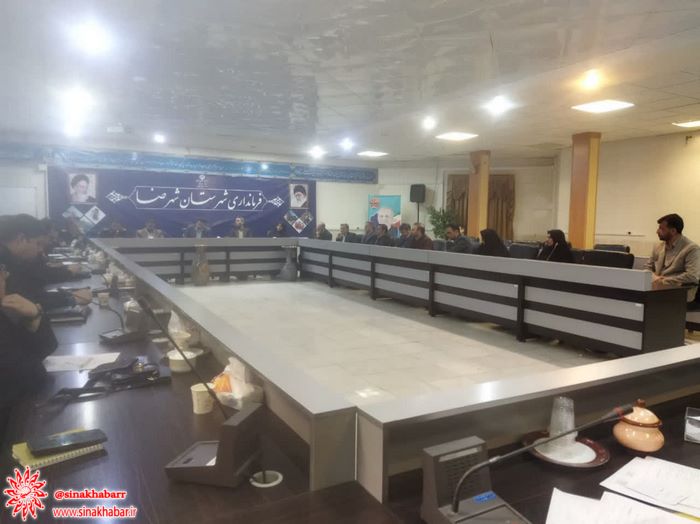 نشست ستاد ساماندهی امور جوانان در فرمانداری شهرضا برگزار شد