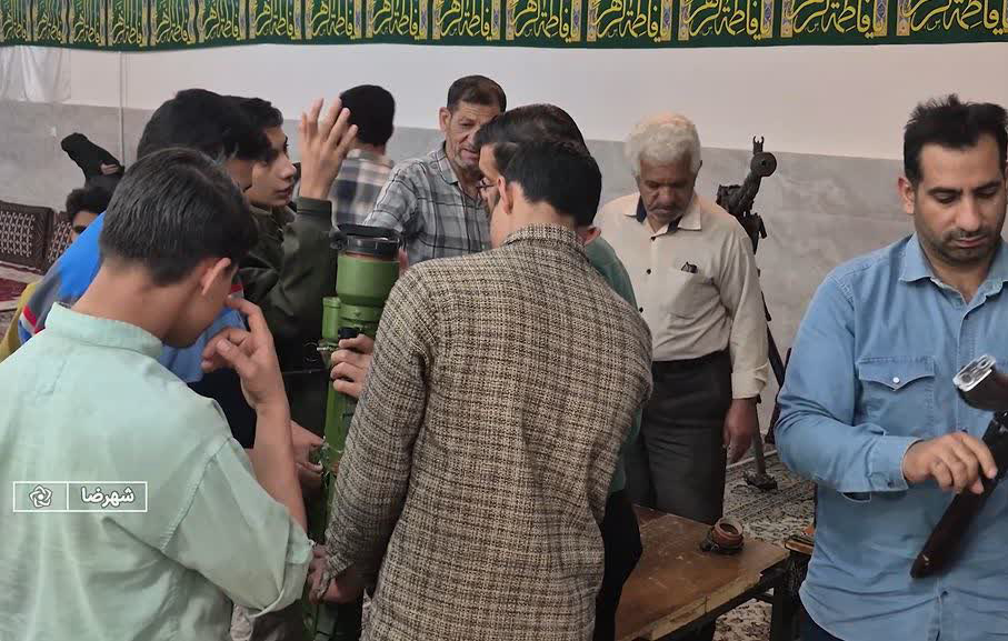 آموزش سلاح در مساجد، تجمعات شبانه و پایگاه های بسیج شهرستان شهرضا