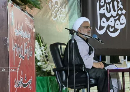 تشییع باشکوه رهبر شهید بزرگترین شکست دشمنان بود