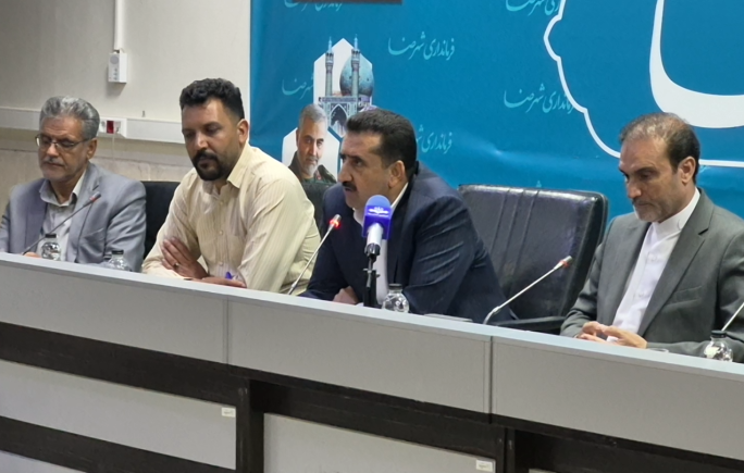 آغاز عملیات اجرایی و بهره‌برداری از ۷۵ طرح عمرانی و کشاورزی در شهرضا