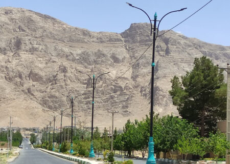 بهره‌برداری از شبکه روشنایی بلوار خلیج فارس در شهر منظریه